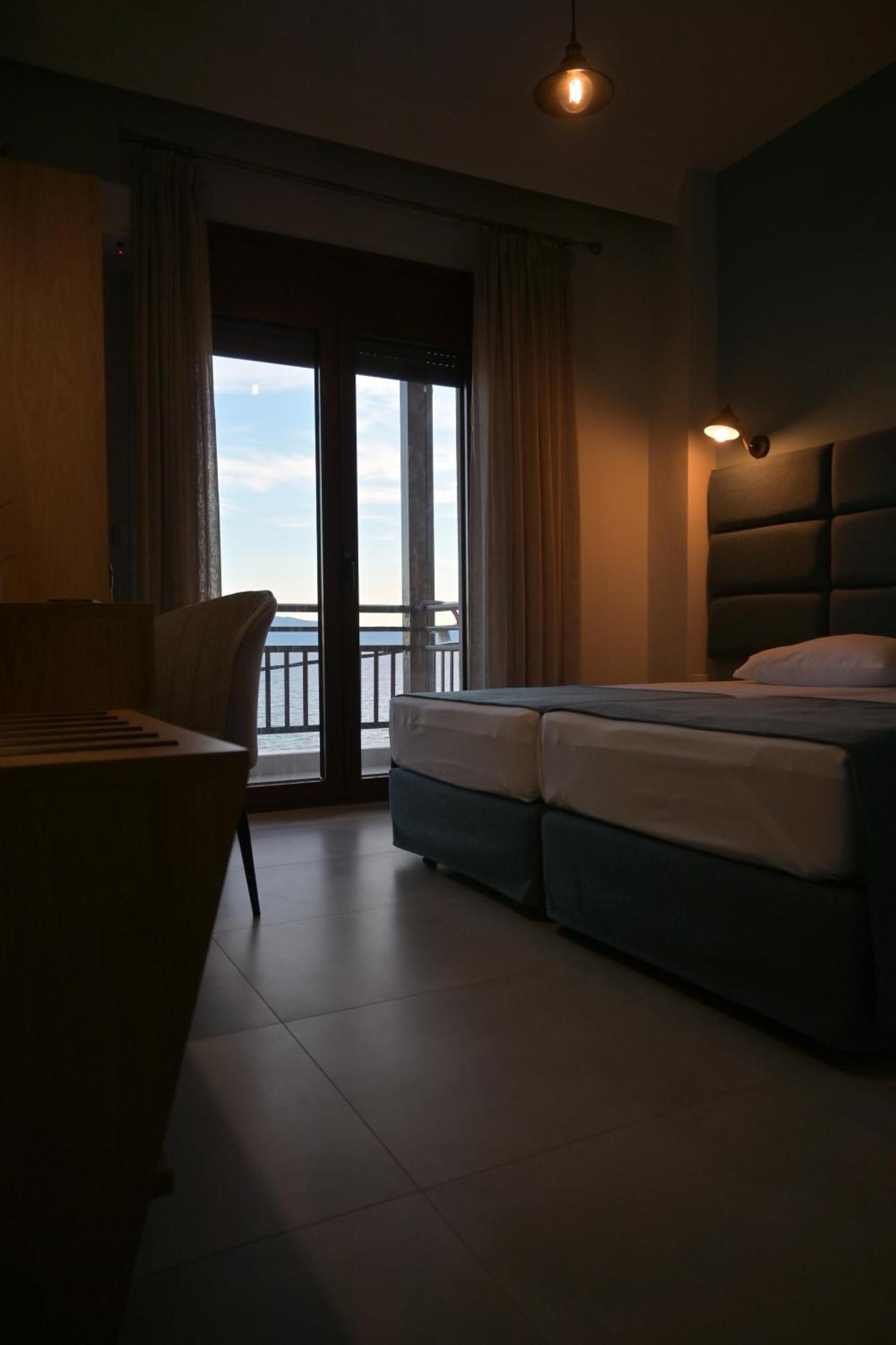 Maria Rooms To Let Ouranoupoli Eksteriør bilde