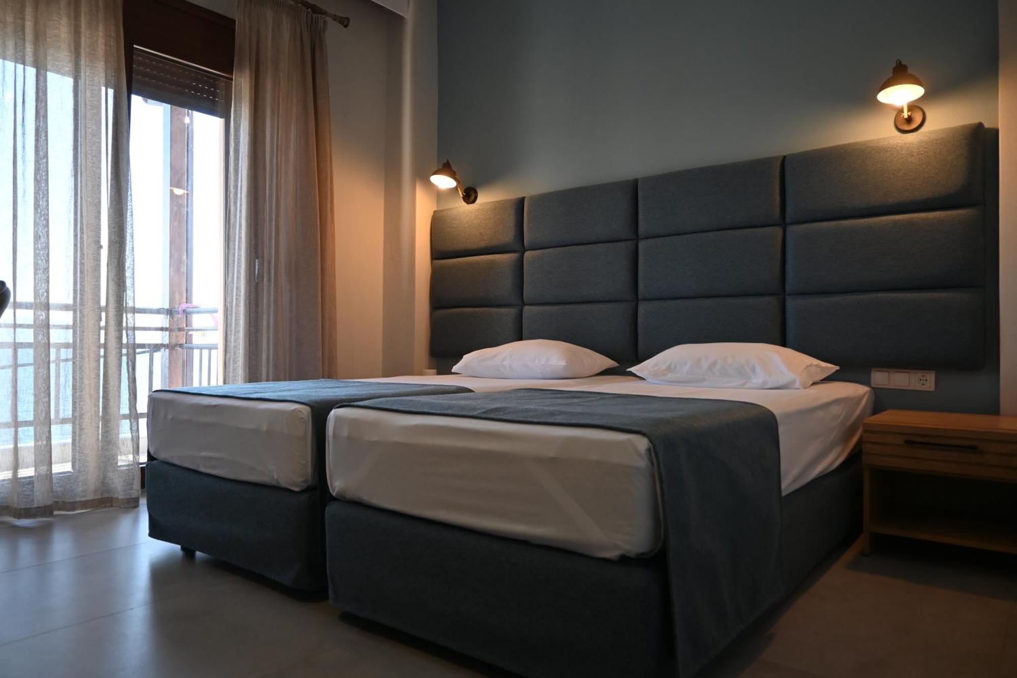 Maria Rooms To Let Ouranoupoli Eksteriør bilde
