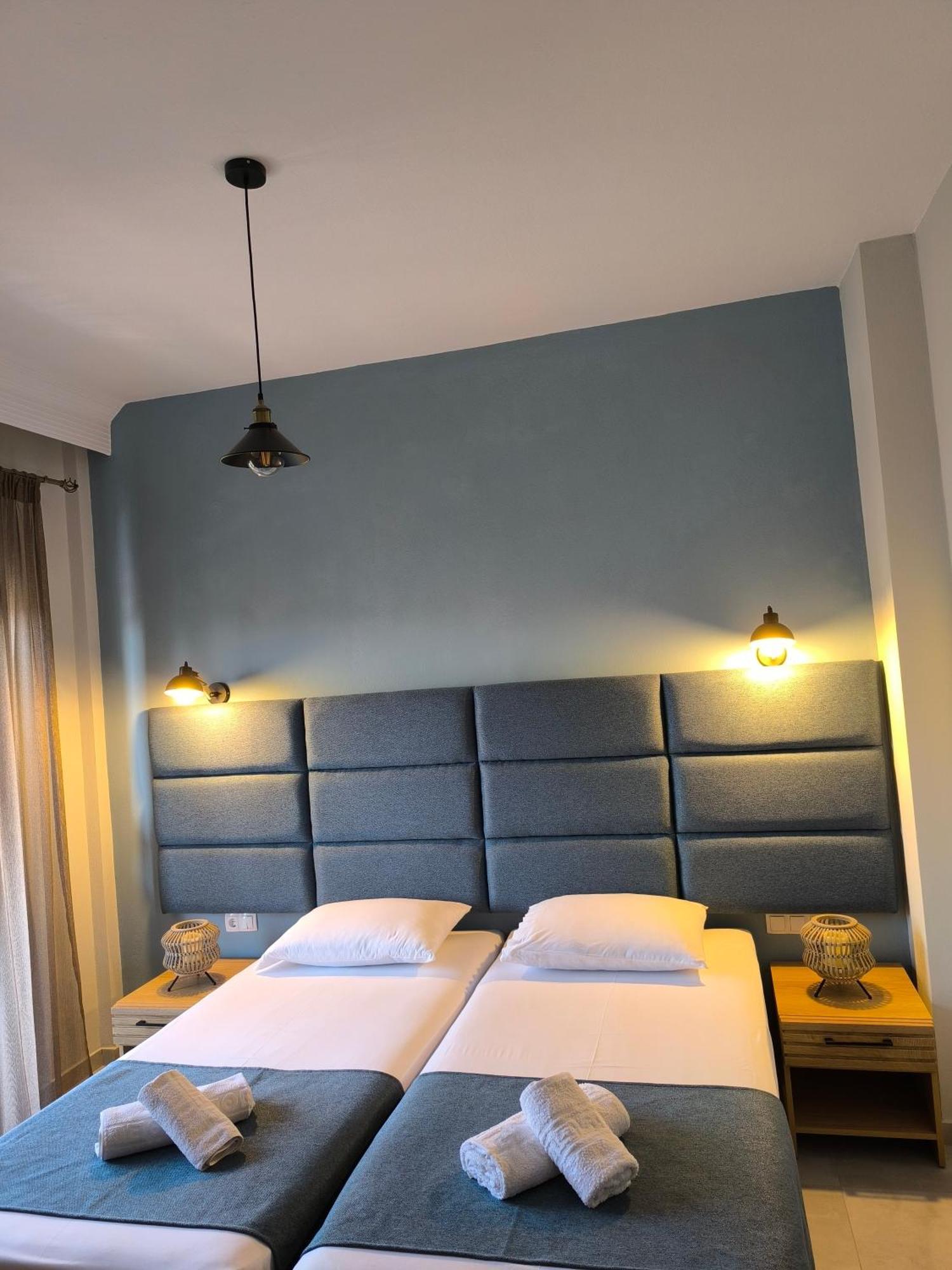 Maria Rooms To Let Ouranoupoli Eksteriør bilde