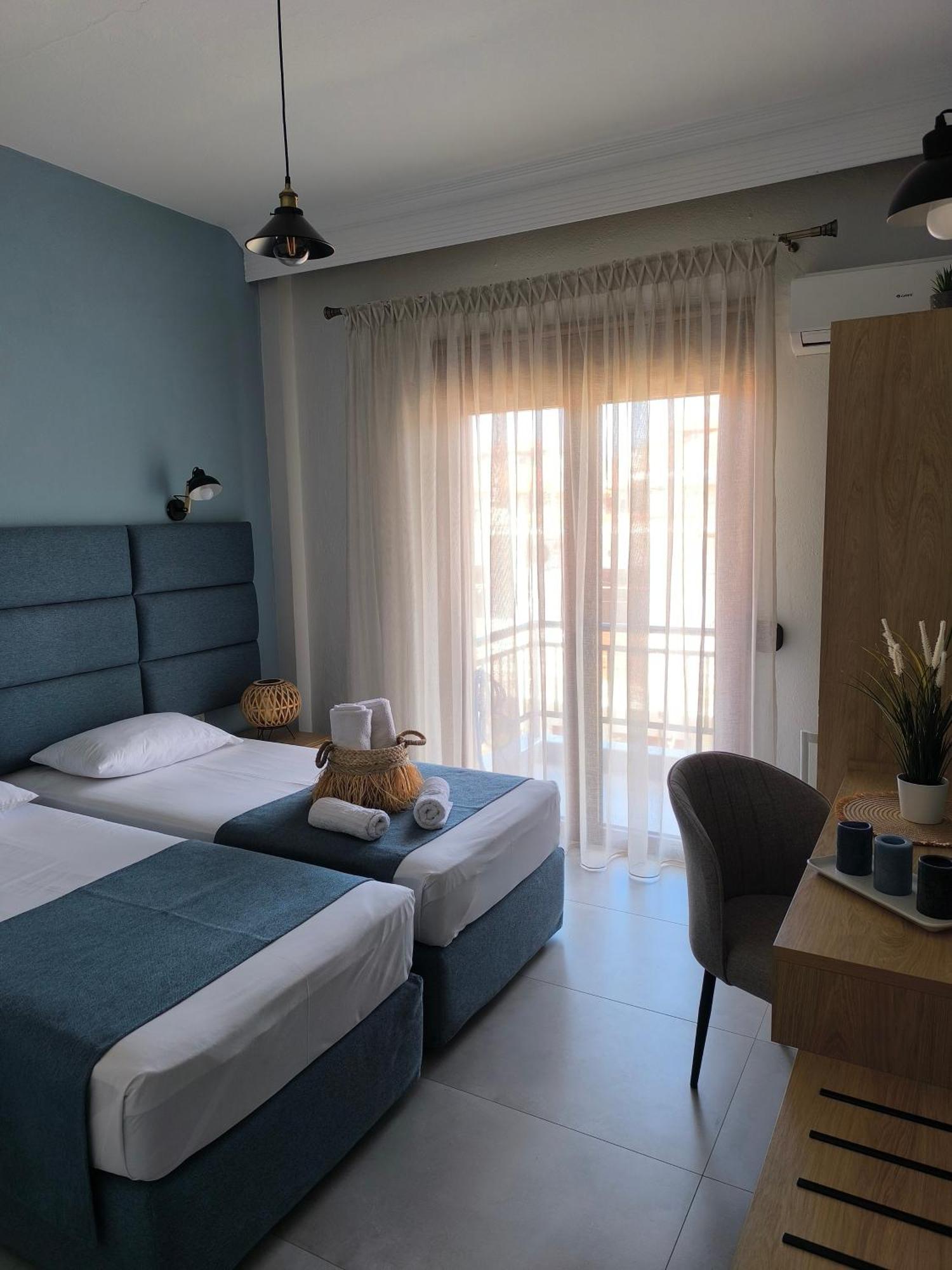 Maria Rooms To Let Ouranoupoli Eksteriør bilde